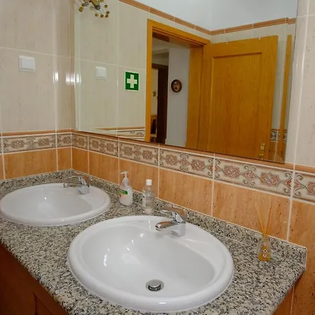 Apartment T2 Em Fechado. *